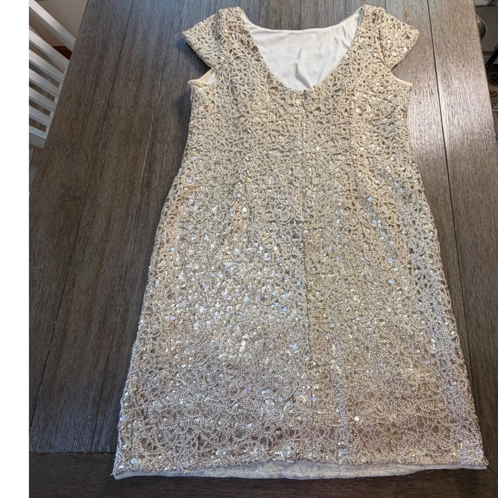 Gold Sequin Cap-Sleeve Cocktail Dress - Picture 3 of 11